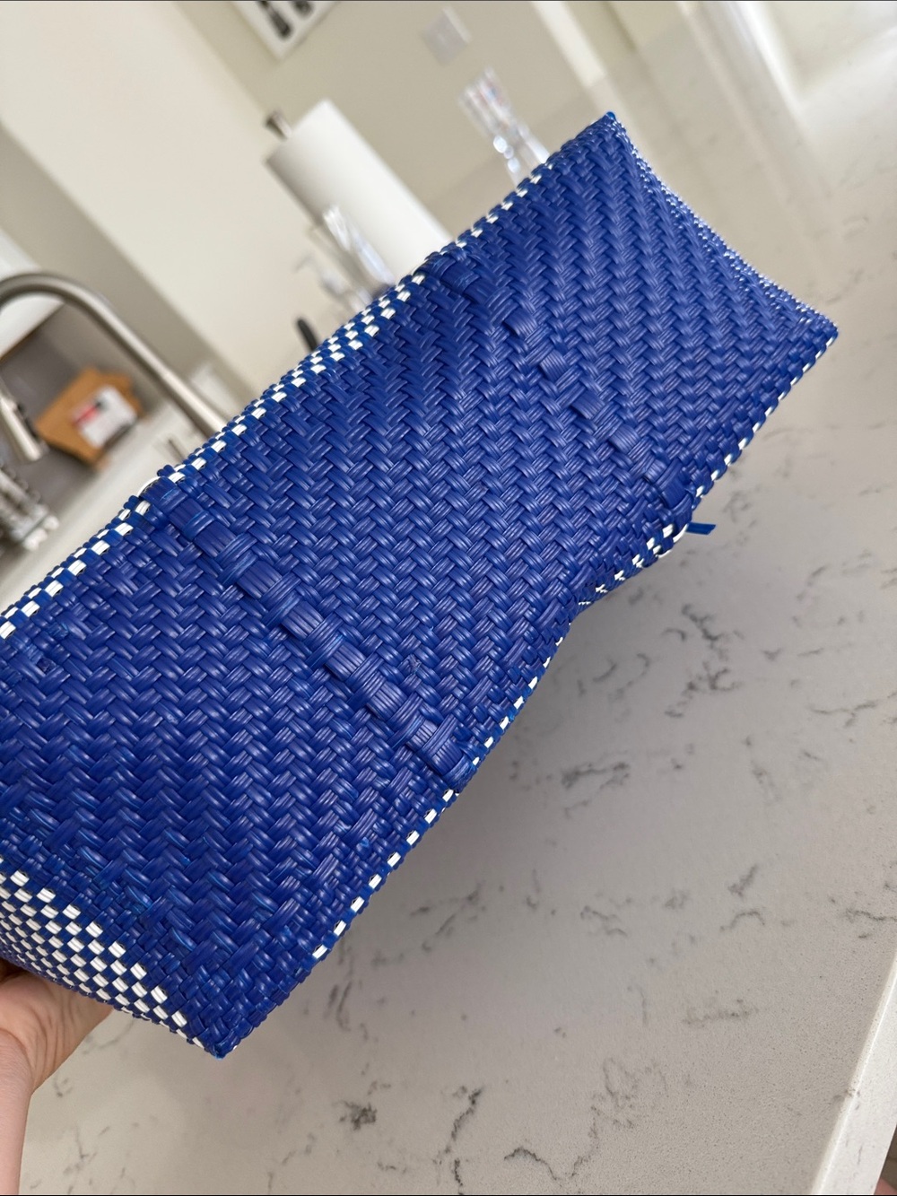 Canela Weaved Handcrafted Blue & White Weaved Tote Bag NEW - Picture 8 of 9